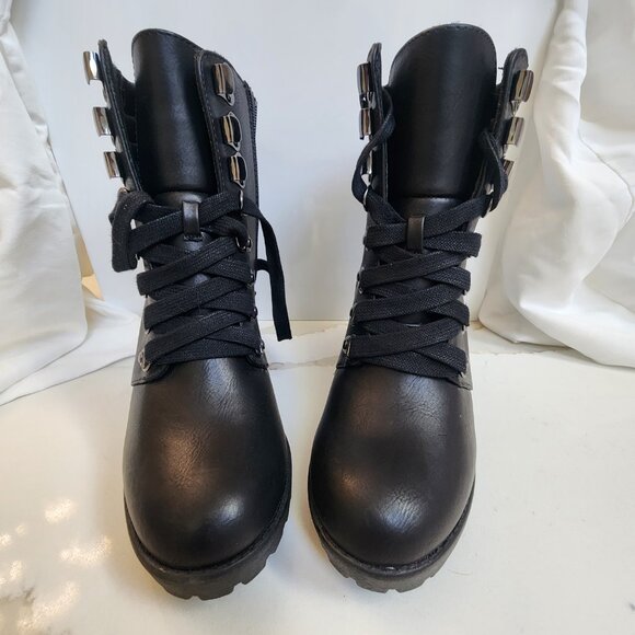 Mia Annamaria Black Block Heel Boots - Women's Size 6.5 - Picture 4 of 12